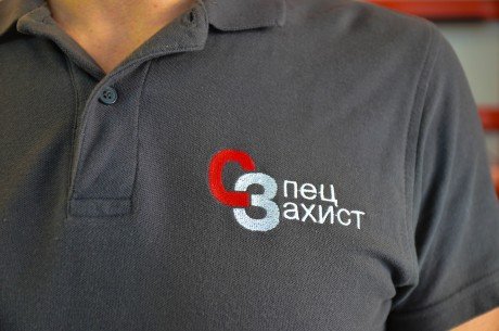 поло вишивка брендування